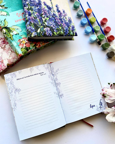 Записник. Цінуй кожну мить. Записник для тебе /  недатований, лінійка. Троянди